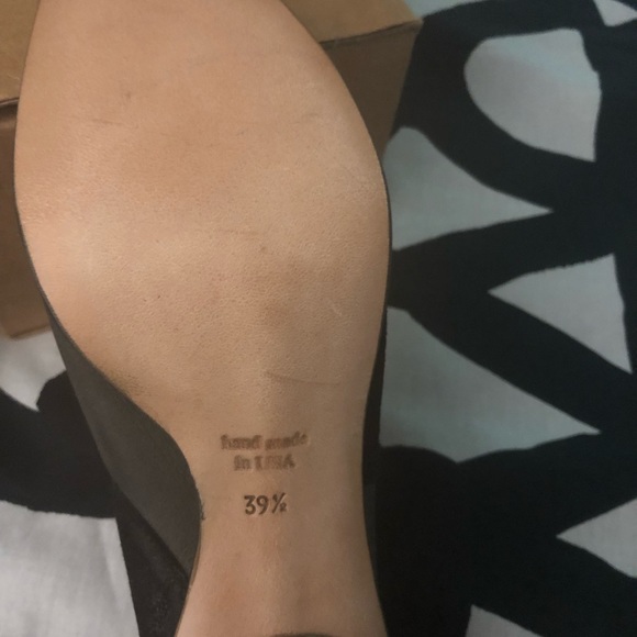 Never Used Cydwoq Shoes! Great Deal! - Picture 2 of 4